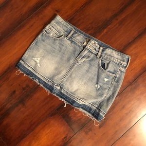 Old Navy Jean skirt size 4